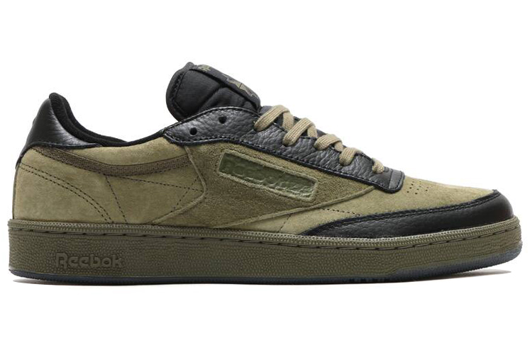 Order Reebok Distinct Life x Club C 85 &#x27;Hijau Militer&#x27; BS7726
