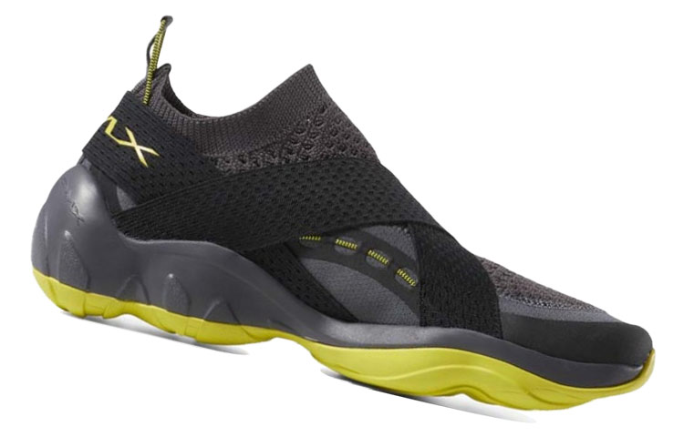 Shop Reebok DMX Fusion ''Gris Léger et Respirant'' CN4993