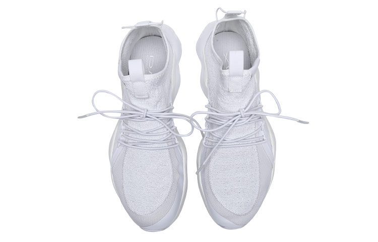 Lookbook リーボック DMX フュージョンTS 軽量快適ホワイト CN4556