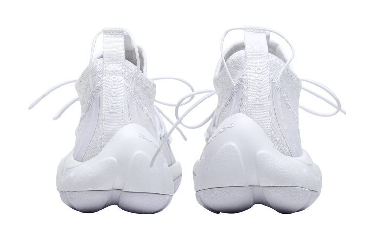 Shop リーボック DMX フュージョンTS 軽量快適ホワイト CN4556