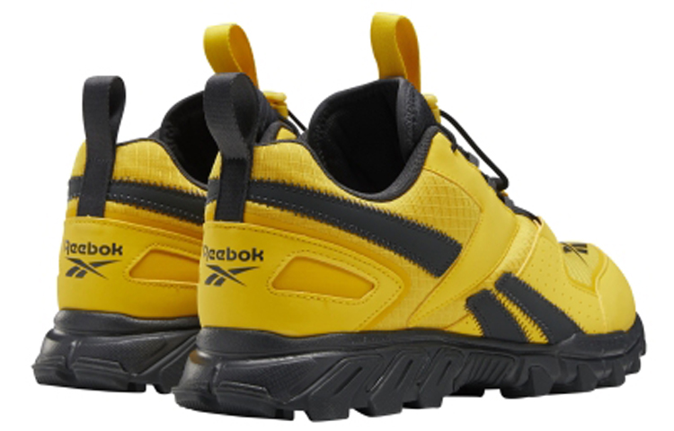 Lookbook 리복 DMXpert '톡식 옐로우 골드 그레이 7' EG7910