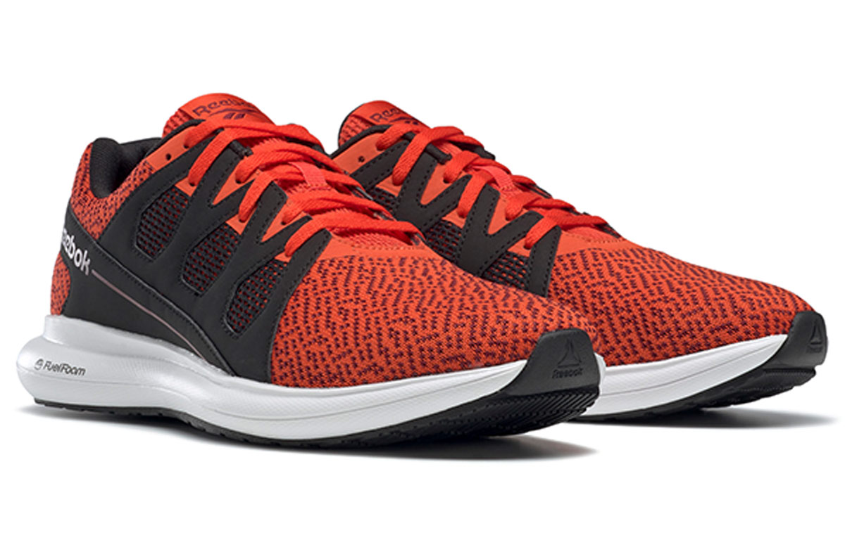 Lookbook リーボック ドリフティウム 2.0 赤/黒 FU8611