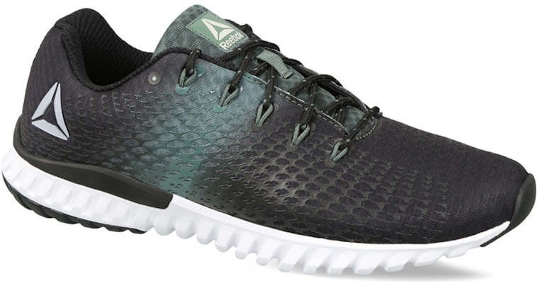 리복 엘리트 러너 LP (블랙/그린) CN8087 Lookbook 리복 엘리트 러너 LP (블랙/그린) CN8087