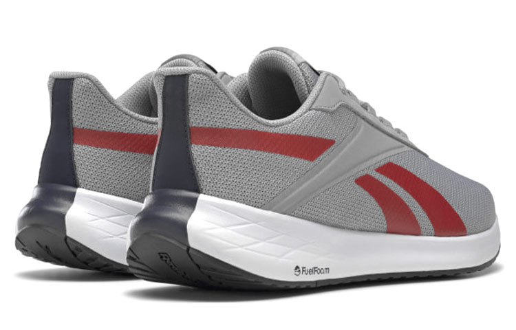 Shop Reebok Energen Plus 低幫 跑步鞋 男款 灰紅色