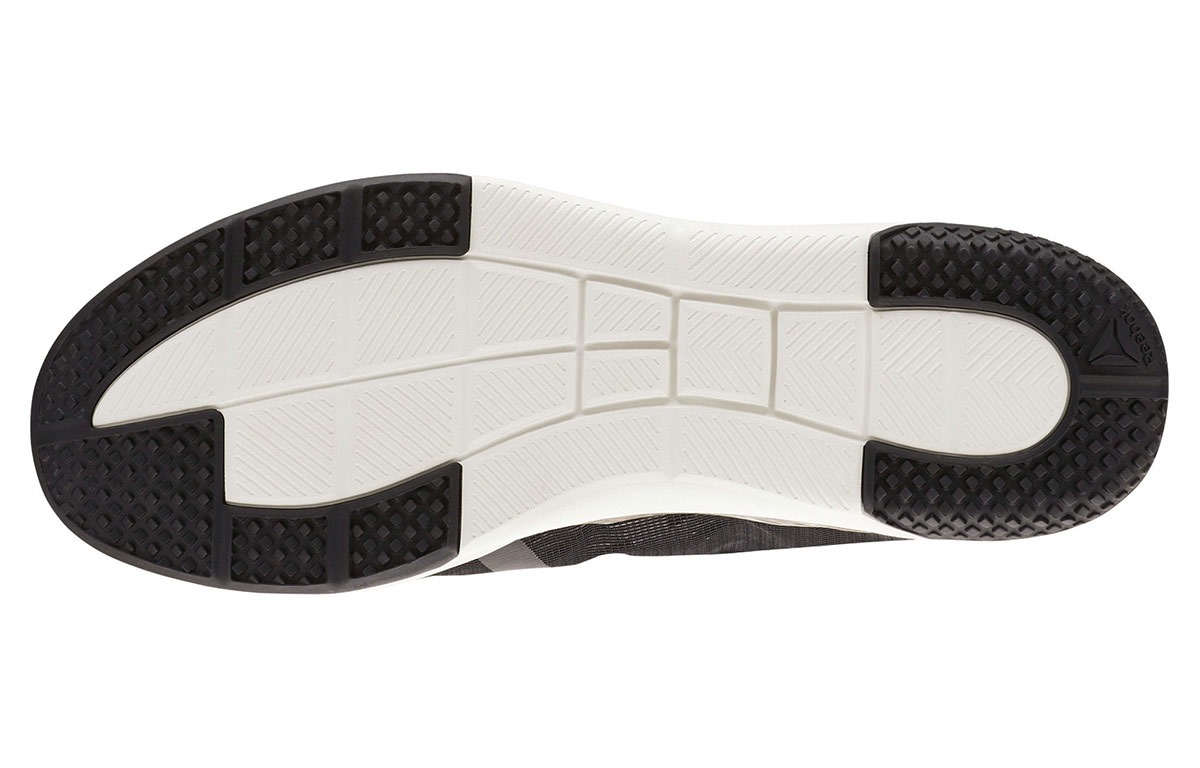 Details for Reebok Everchill Tr 2.0 ''Zwart'' CN4744