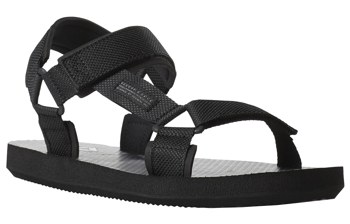 Lookbook Reebok Zwarte Sportsandalen, Slijtvast, Antislip, Open Teen, Platte Hak CN6480