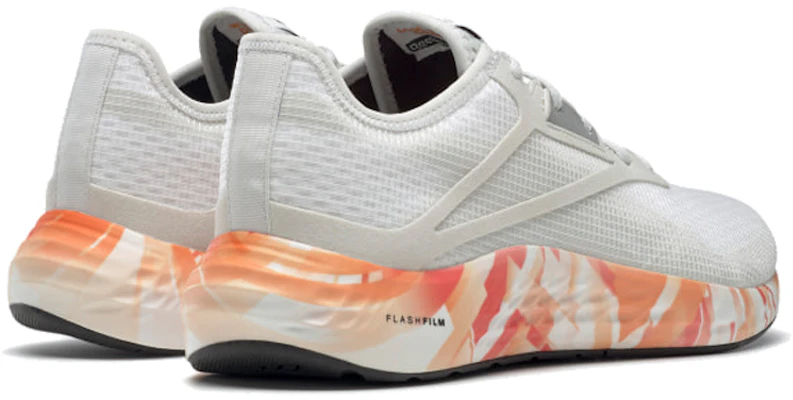Reebok 閃光膠片3白橙色 Lookbook Reebok 閃光膠片3白橙色