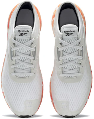 Reebok 閃光膠片3白橙色 Shop Reebok 閃光膠片3白橙色