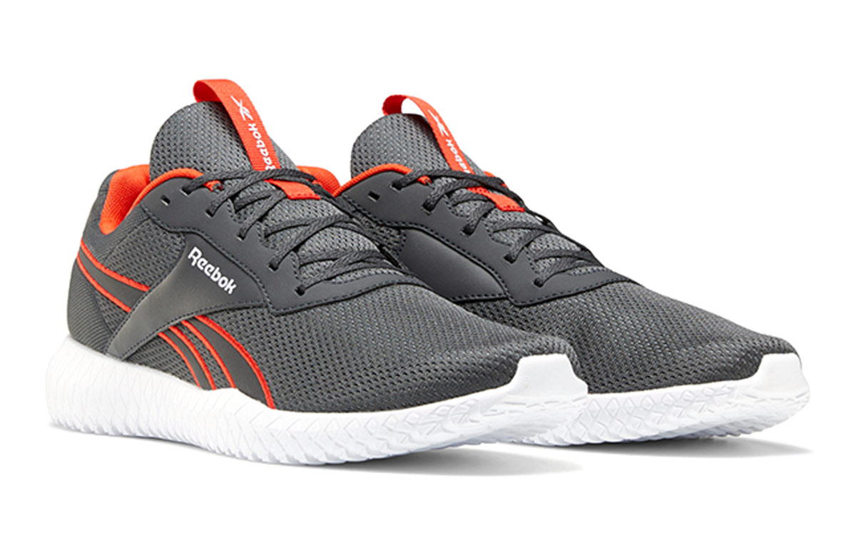 Lookbook Reebok Flexagon Energy TR 2 "Grau Instinct Rot" FU8693