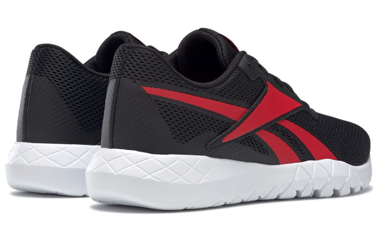 Shop Reebok Flexagon Energy TR 3 耐磨防滑 低筒運動跑步鞋 黑紅