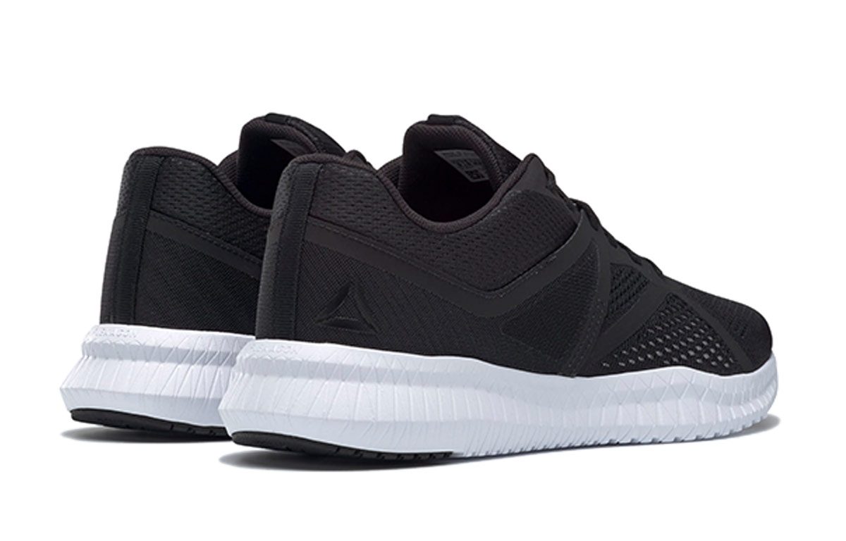 Shop Reebok Flexagon Fit 'Hitam Lari' EF8423