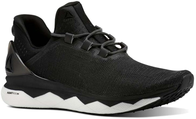 Reebok Floatride Run Smooth 透氣輕便 低筒跑步鞋 黑色 Lookbook Reebok Floatride Run Smooth 透氣輕便 低筒跑步鞋 黑色