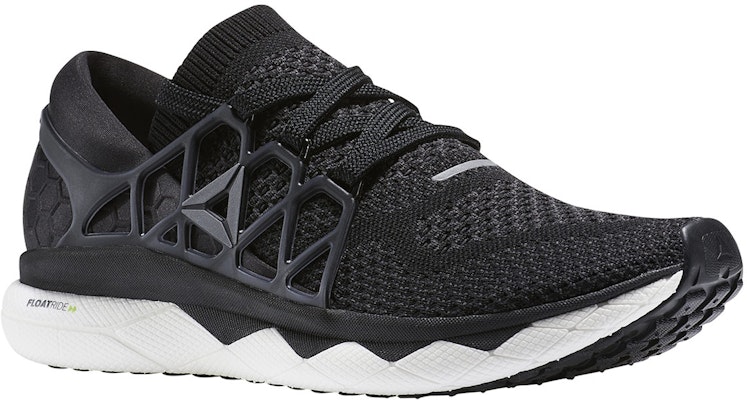 Reebok Floatride Run Ultraknit 'Gravel Hitam' BS8131 Lookbook Reebok Floatride Run Ultraknit 'Gravel Hitam' BS8131