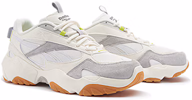 Lookbook Reebok Fluffipuff 輕便增高耐磨 低筒 爸爸鞋 男女同款 白灰