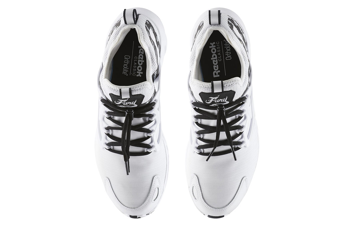 Lookbook 리복 퓨리 어댑트 IT '화이트' (Reebok Pyuri Eodaepteu IT 'Hwaiteu') BS6166