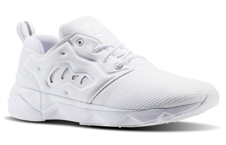 Lookbook リーボック フューリーライト 2 IS ロー (ホワイト) AR1442