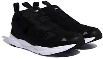 リーボック フューリーライト 3.0 ブラック FU9077 Lookbook リーボック フューリーライト 3.0 ブラック FU9077