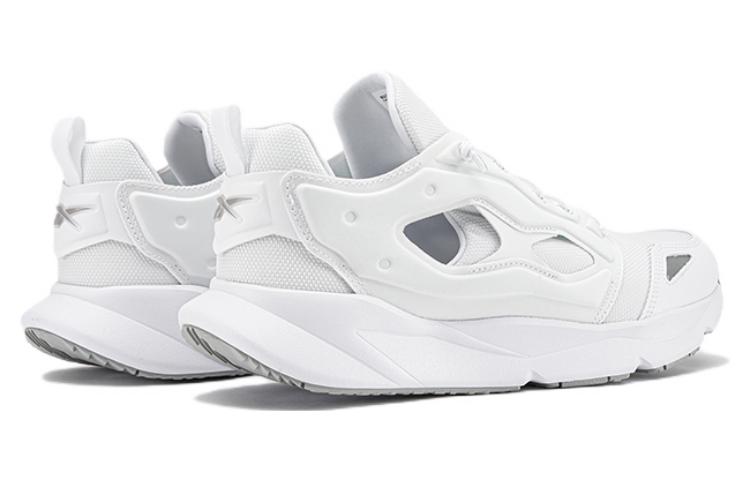 Shop Reebok Furylite 95 防滑耐磨 低筒 運動休閒鞋 男女同款 白色