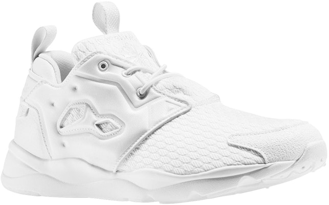 Reebok FuryLite 'Putih' AR2784 Lookbook Reebok FuryLite 'Putih' AR2784