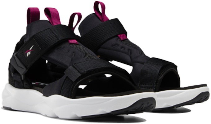 Reebok Furylite 涼鞋 黑色 Lookbook Reebok Furylite 涼鞋 黑色