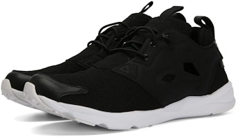 Reebok Furylite 編織款 舒適耐磨運動鞋 男女同款 黑 Lookbook Reebok Furylite 編織款 舒適耐磨運動鞋 男女同款 黑