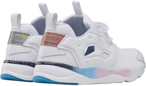 Reebok Furylite Mu 白色 運動鞋 Shop Reebok Furylite Mu 白色 運動鞋