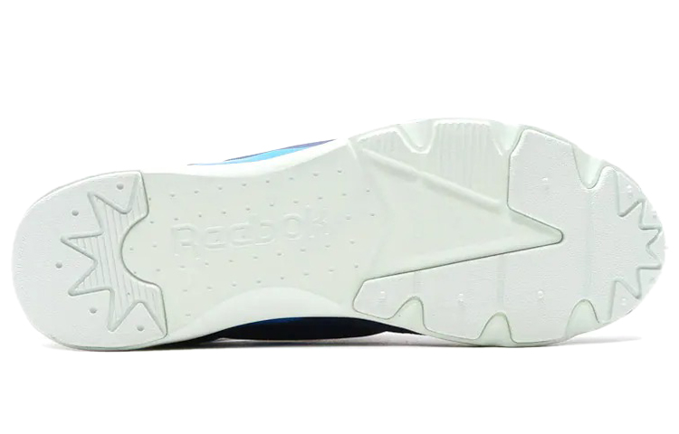 Shop リーボック フューリーライト 快適ランニング (Rībokku Fyūrīraito Kaitaku Ranningu) V67731