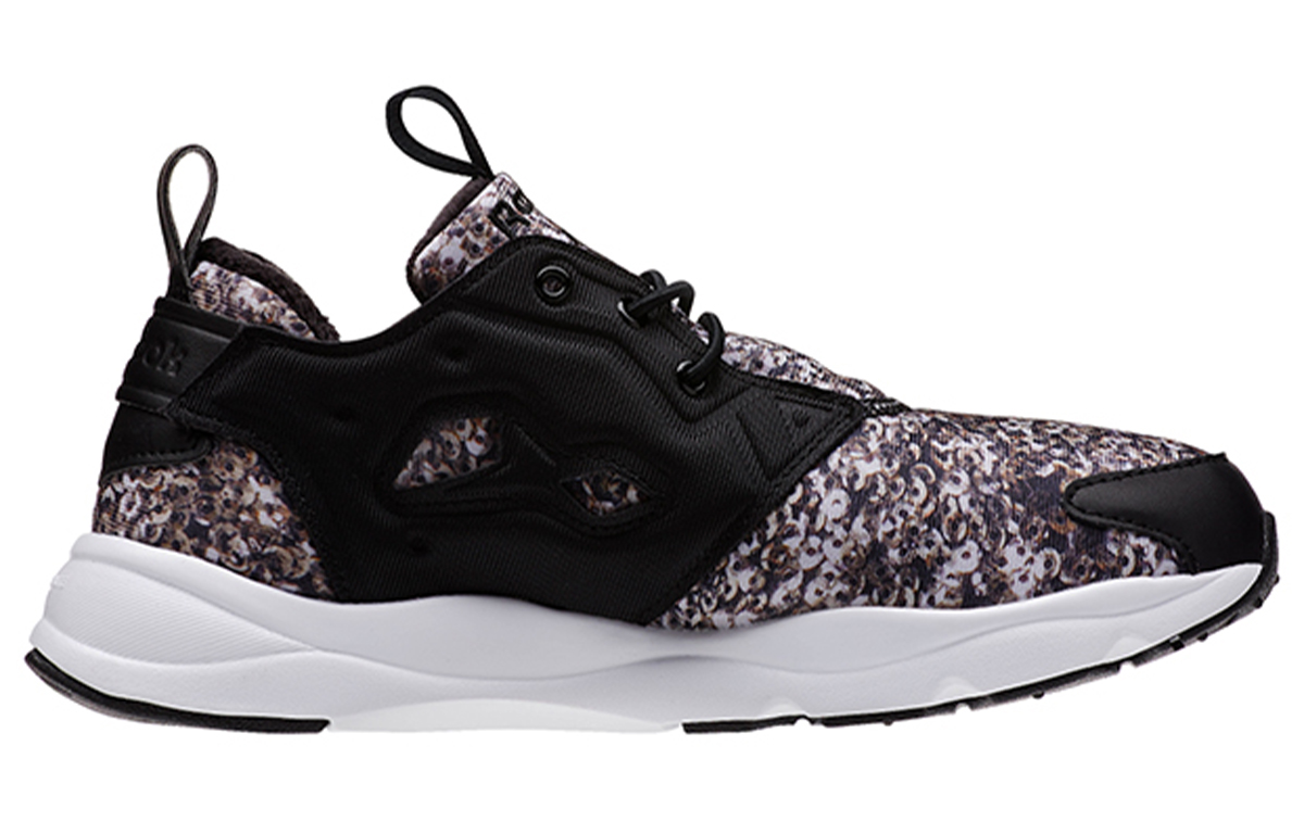 Order Reebok Furylite 冬季黑色 跑鞋