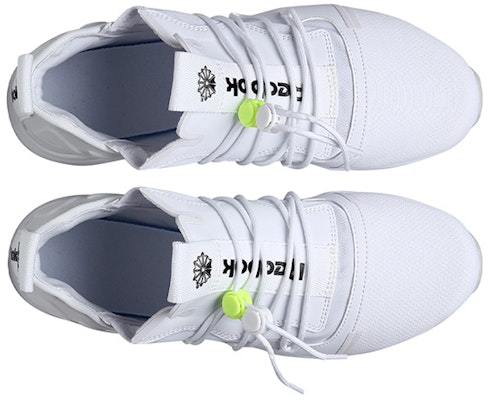 리복 퓨리라이트X 화이트 (Reebok Pyuriraiteu X Hwaiteu) CN4454 Lookbook 리복 퓨리라이트X 화이트 (Reebok Pyuriraiteu X Hwaiteu) CN4454