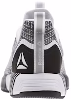 Shop Reebok Fusion Flexweave 輕便透氣 低幫休閒跑步鞋 黑白