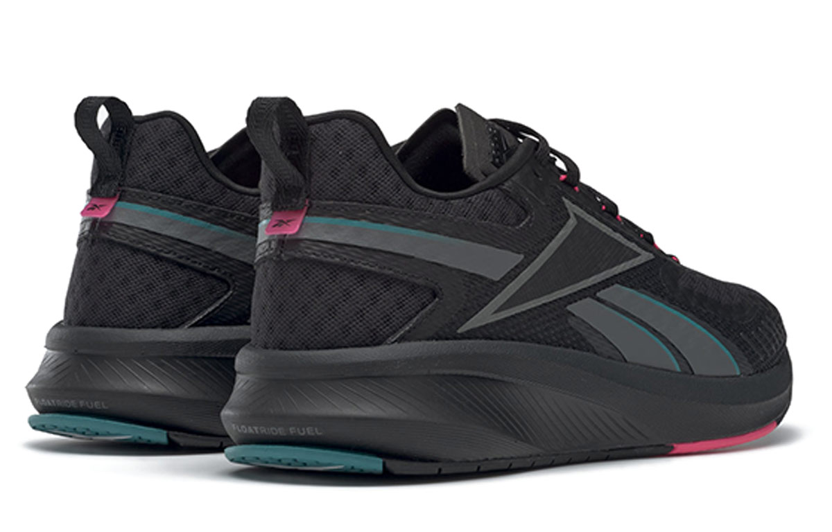 Lookbook Reebok Fusium Run 20 'Hitam Alloy' EG9923