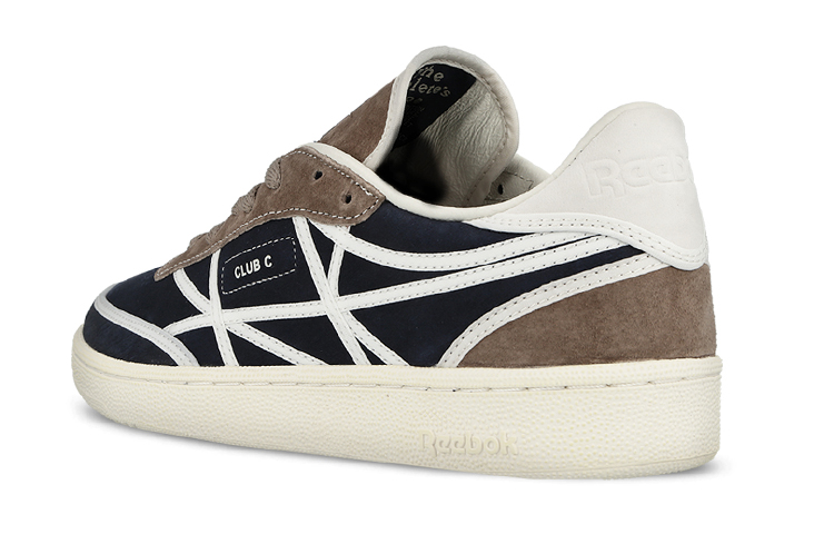 Reebok Garbstore Club C International Low 'Black White' 圖 4