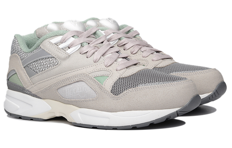 Lookbook Reebok Garbstore x Pump Graphlite ''Zement Grau'' AR3632