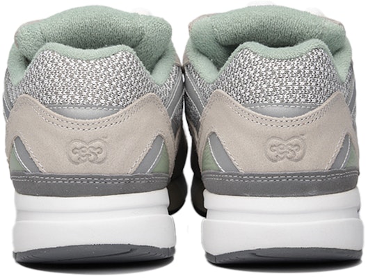 Garb Store x Reebok Pump Graphlite 舒適耐磨跑步鞋 米灰 Shop Garb Store x Reebok Pump Graphlite 舒適耐磨跑步鞋 米灰