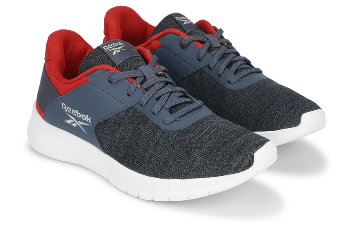 Lookbook Reebok Genesis Runner ''Grau Blau'' EW5097