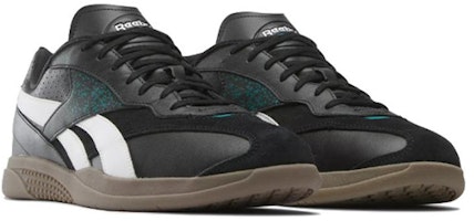 Reebok Hammer Street 'Hitam Putih Karet' 100202328 Shop Reebok Hammer Street 'Hitam Putih Karet' 100202328