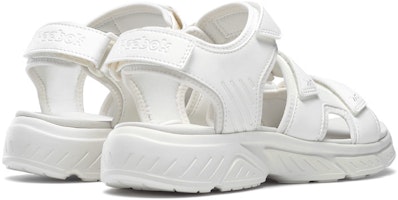 리복 하이페리움 벨크로 스포츠 샌들 (화이트) GX7848 Purchase 리복 하이페리움 벨크로 스포츠 샌들 (화이트) GX7848