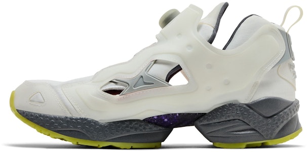 锐步 InstaPump Fury 95 '白色纯灰' GZ1615 Lookbook 锐步 InstaPump Fury 95 '白色纯灰' GZ1615