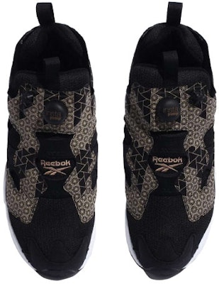 Reebok Instapump Fury Kasut Lari Hitam GW8721 Shop Reebok Instapump Fury Kasut Lari Hitam GW8721