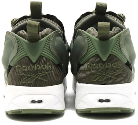 Reebok Instapump Fury OG 'Hijau Zaitun' AR3237 Lookbook Reebok Instapump Fury OG 'Hijau Zaitun' AR3237