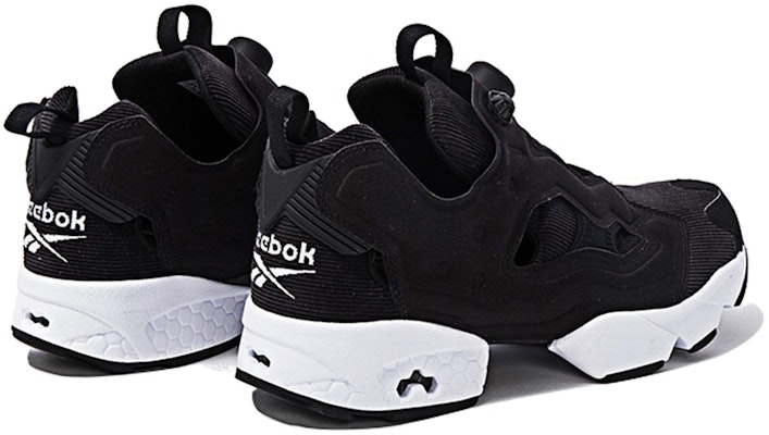 Reebok Instapump Fury OG Sepatu Lari 'Hitam Putih' G55440 Lookbook Reebok Instapump Fury OG Sepatu Lari 'Hitam Putih' G55440
