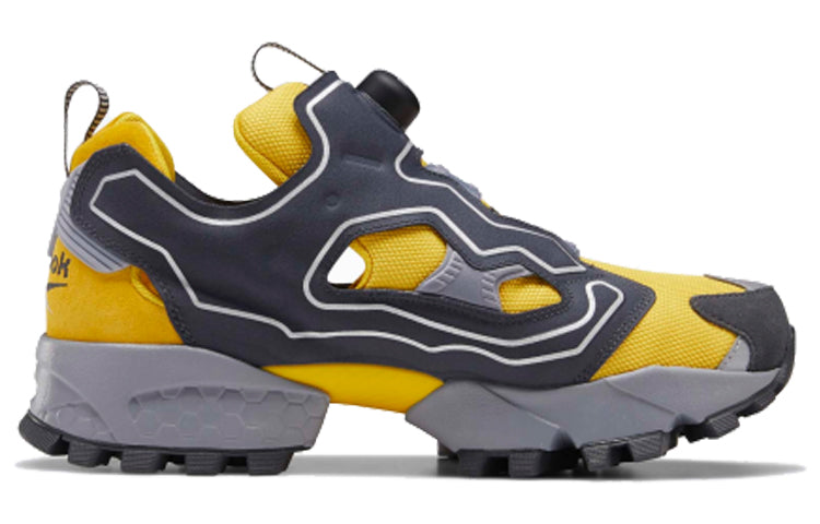 Lookbook 锐步 InstaPump Fury Trail Shroud "黄" EG3572