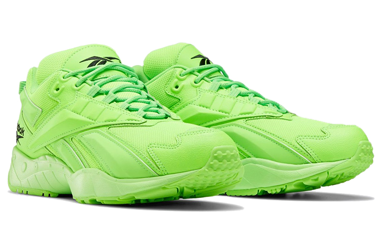 Lookbook Reebok INTV 96 綠色 運動鞋