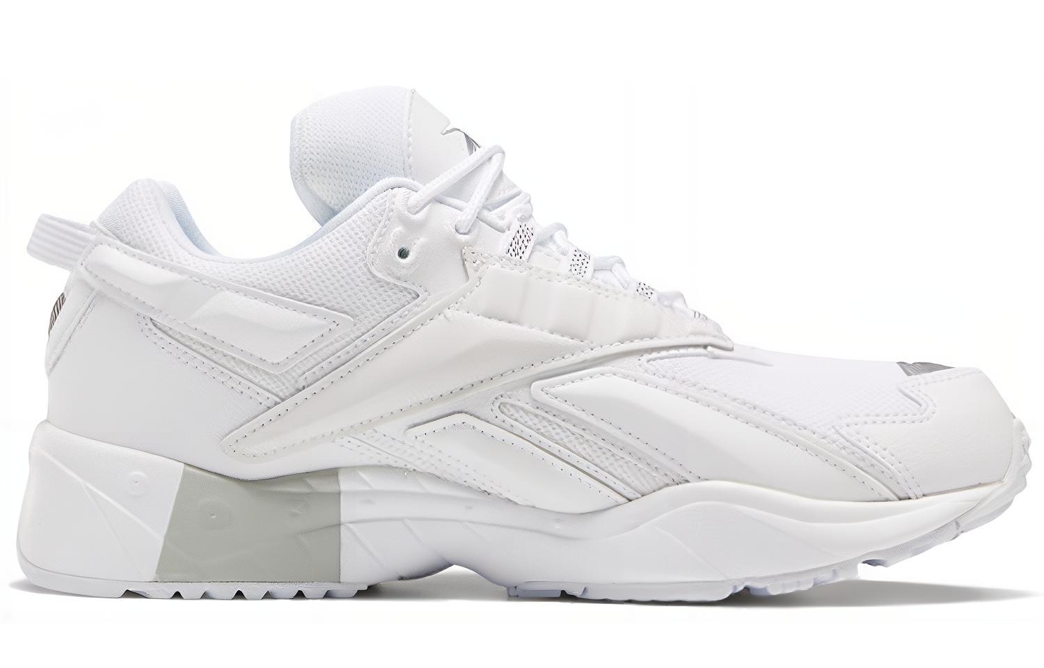 Order Reebok Intv 96 Witte Sneakers Voor Demping, Comfort, Klassiek en Sportief Stijl. FX2146