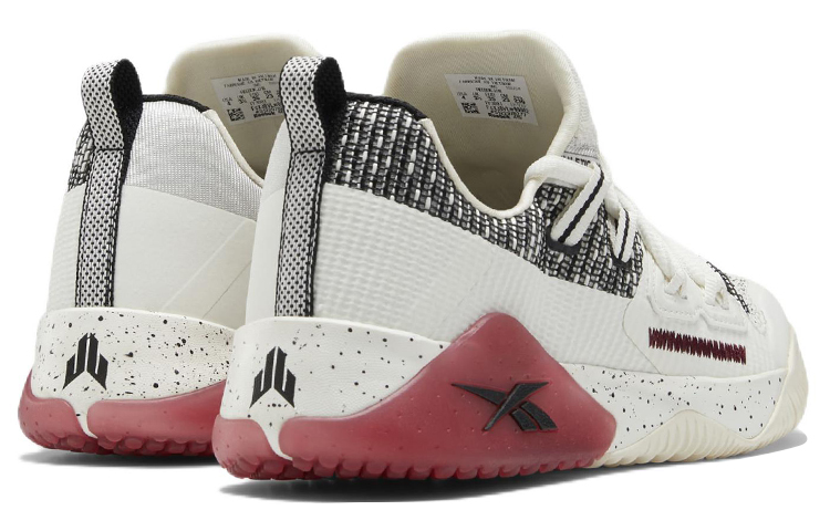 Shop Reebok JJ III '米色蓝色' EH1779