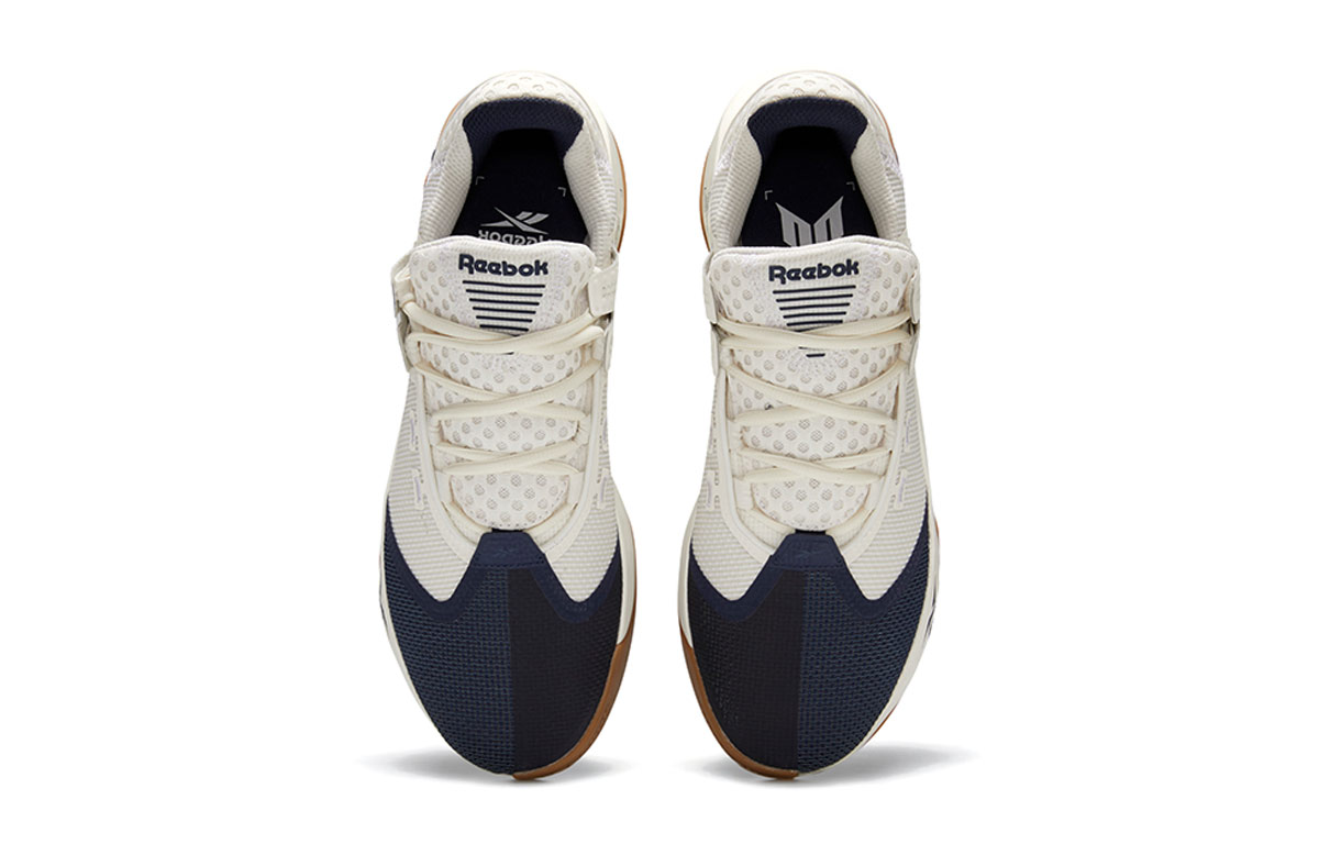 Purchase Reebok JJ IV Question ''Crèmewit Blauw'' FU8475