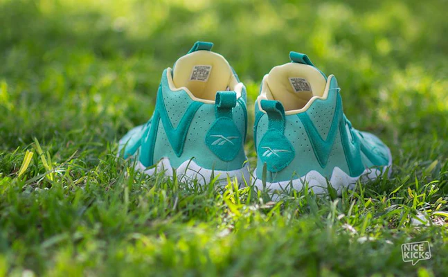 Reebok Kamikaze 2 'Easter' M40341 Shop Reebok Kamikaze 2 'Easter' M40341