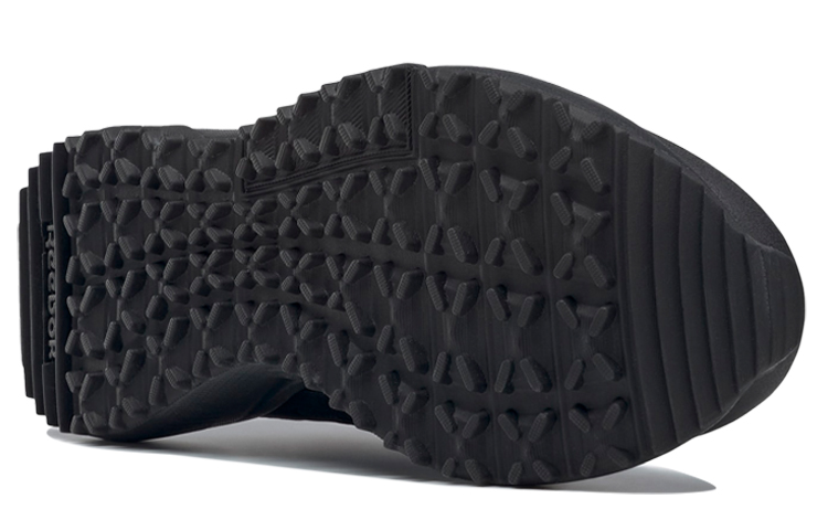 Purchase Reebok Lavante Terrain 2 ''Zwart'' GY5223