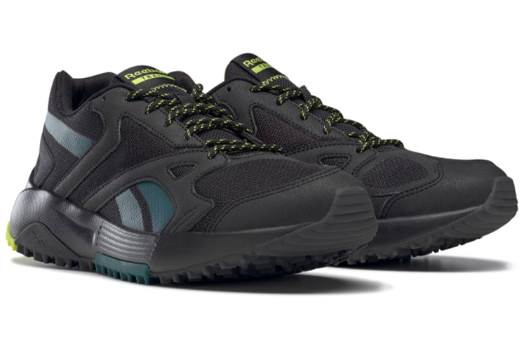 Lookbook Reebok Lavante Terrain ''Noir Midnight Pine'' G58583