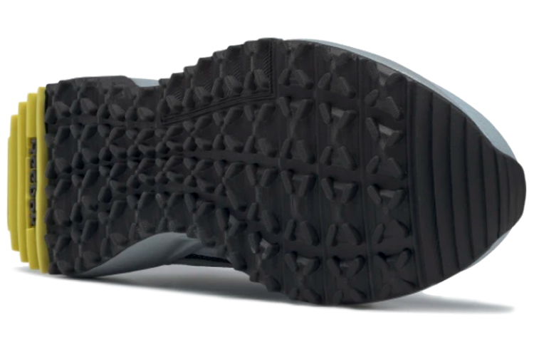 Purchase Reebok Lavante Terrain 'Gris Meteoro' FU8605